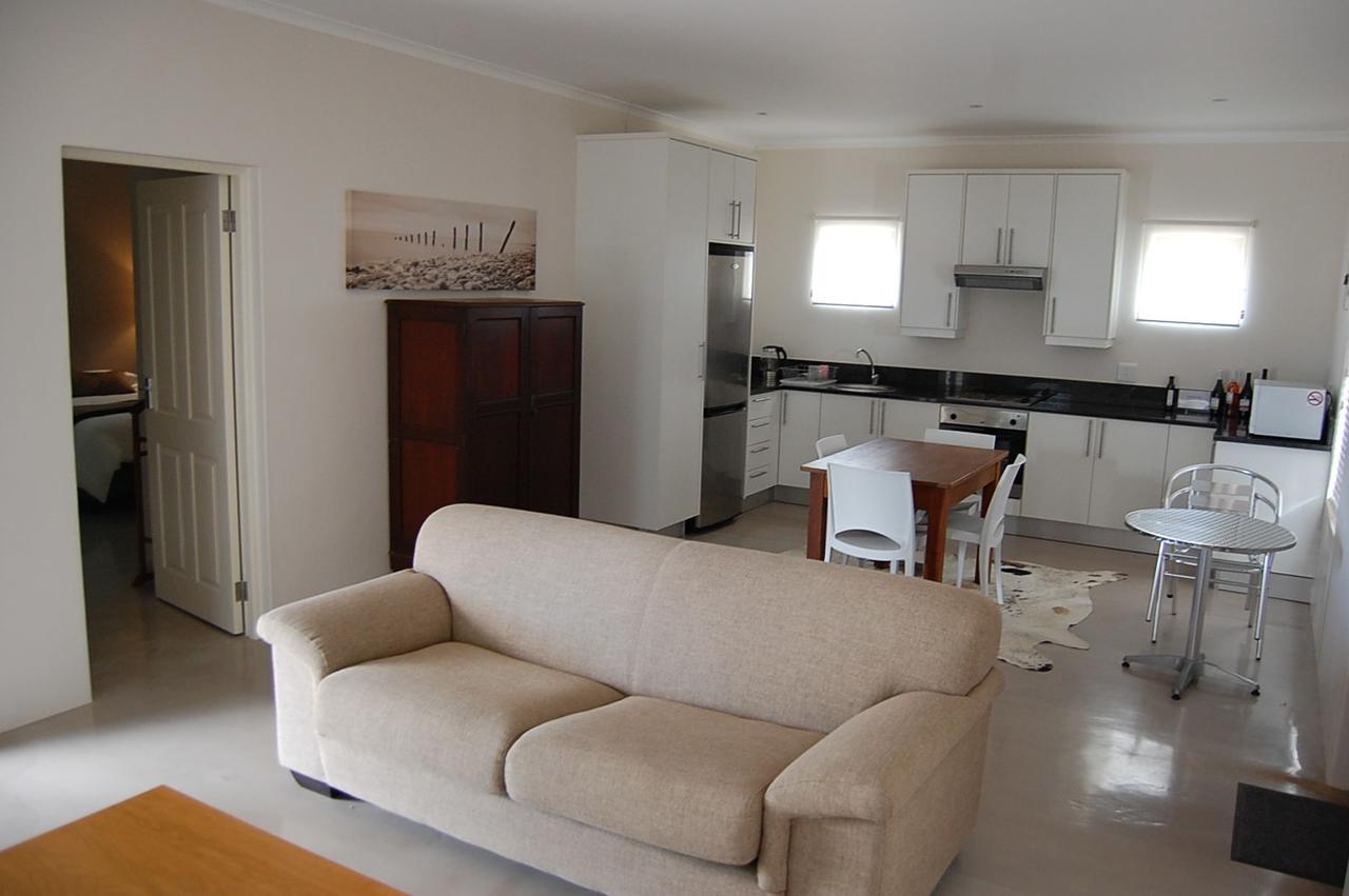 בית הארחה לאנגבאן 	Longacre Olive & Vineyard Estate מראה חיצוני תמונה